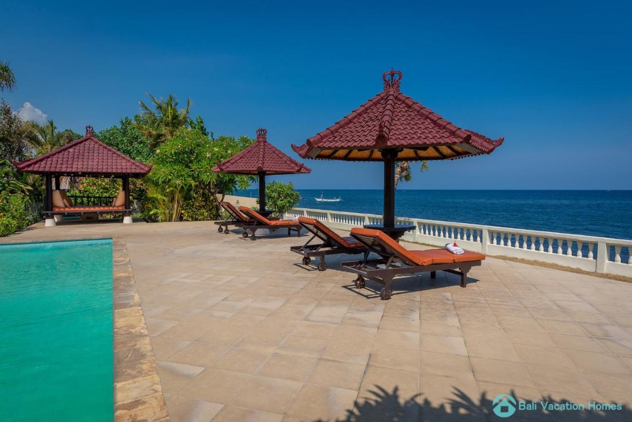 Villa Namaste - Beachfront At Lovina 10P, Pool, Bbq Banjar  エクステリア 写真