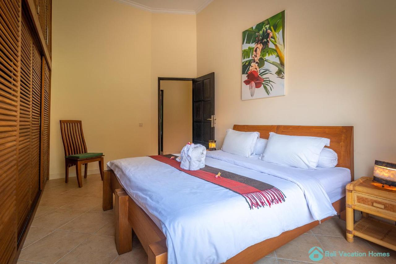 Villa Namaste - Beachfront At Lovina 10P, Pool, Bbq Banjar  エクステリア 写真