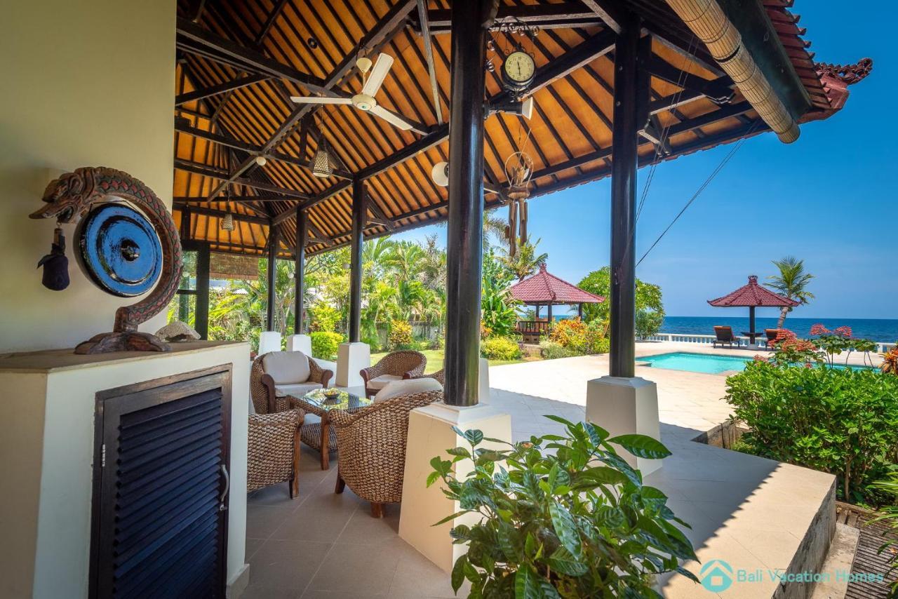 Villa Namaste - Beachfront At Lovina 10P, Pool, Bbq Banjar  エクステリア 写真