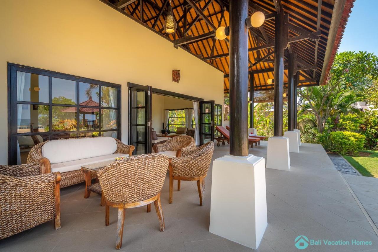 Villa Namaste - Beachfront At Lovina 10P, Pool, Bbq Banjar  エクステリア 写真