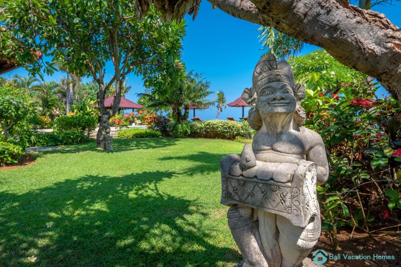 Villa Namaste - Beachfront At Lovina 10P, Pool, Bbq Banjar  エクステリア 写真